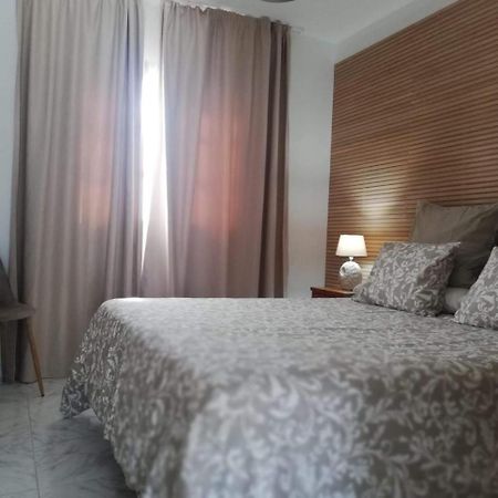 Villa Cristina ปูแอร์โตเดลคาร์เมน ภายนอก รูปภาพ